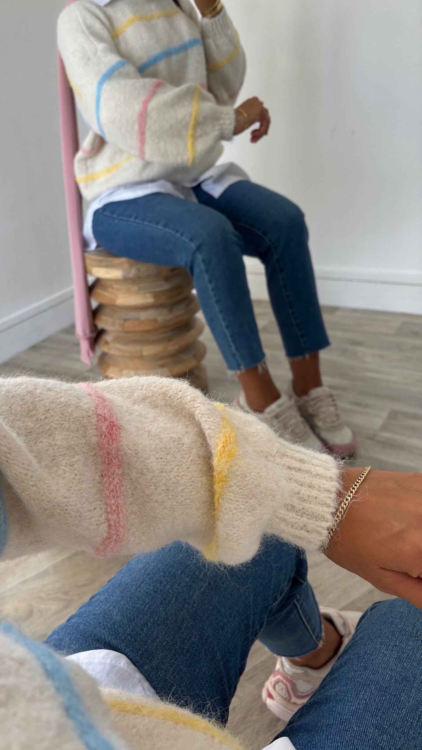 Pull en laine arc en ciel