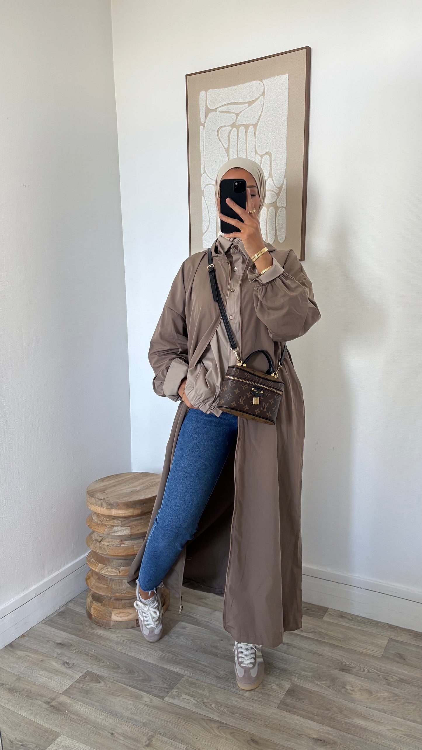 Long imper à fermeture et capuche