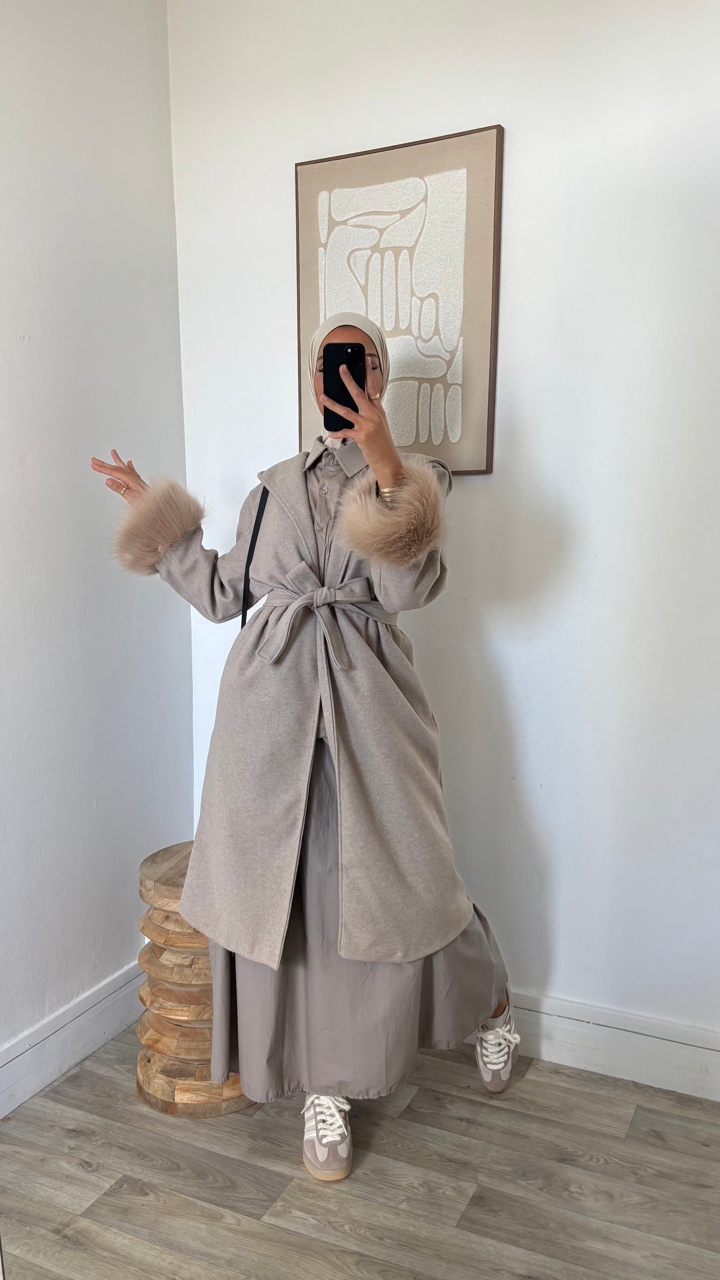 Manteau à capuche fourrure