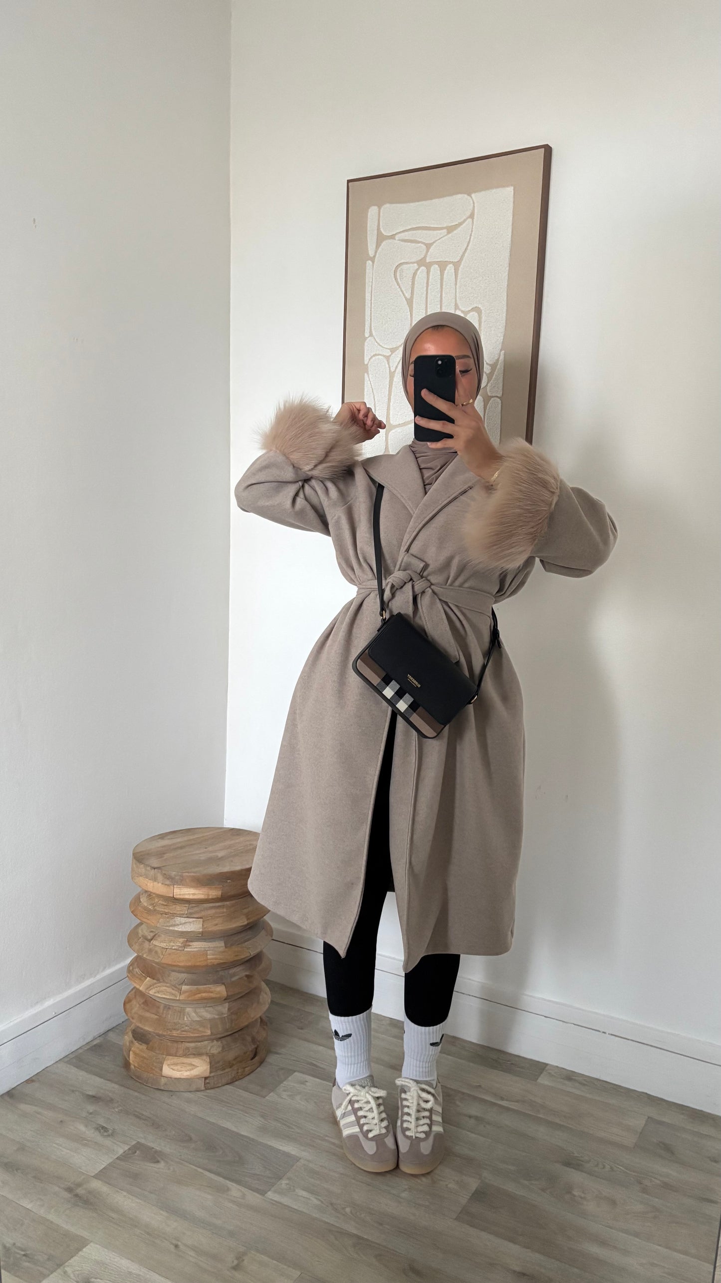Manteau à capuche fourrure