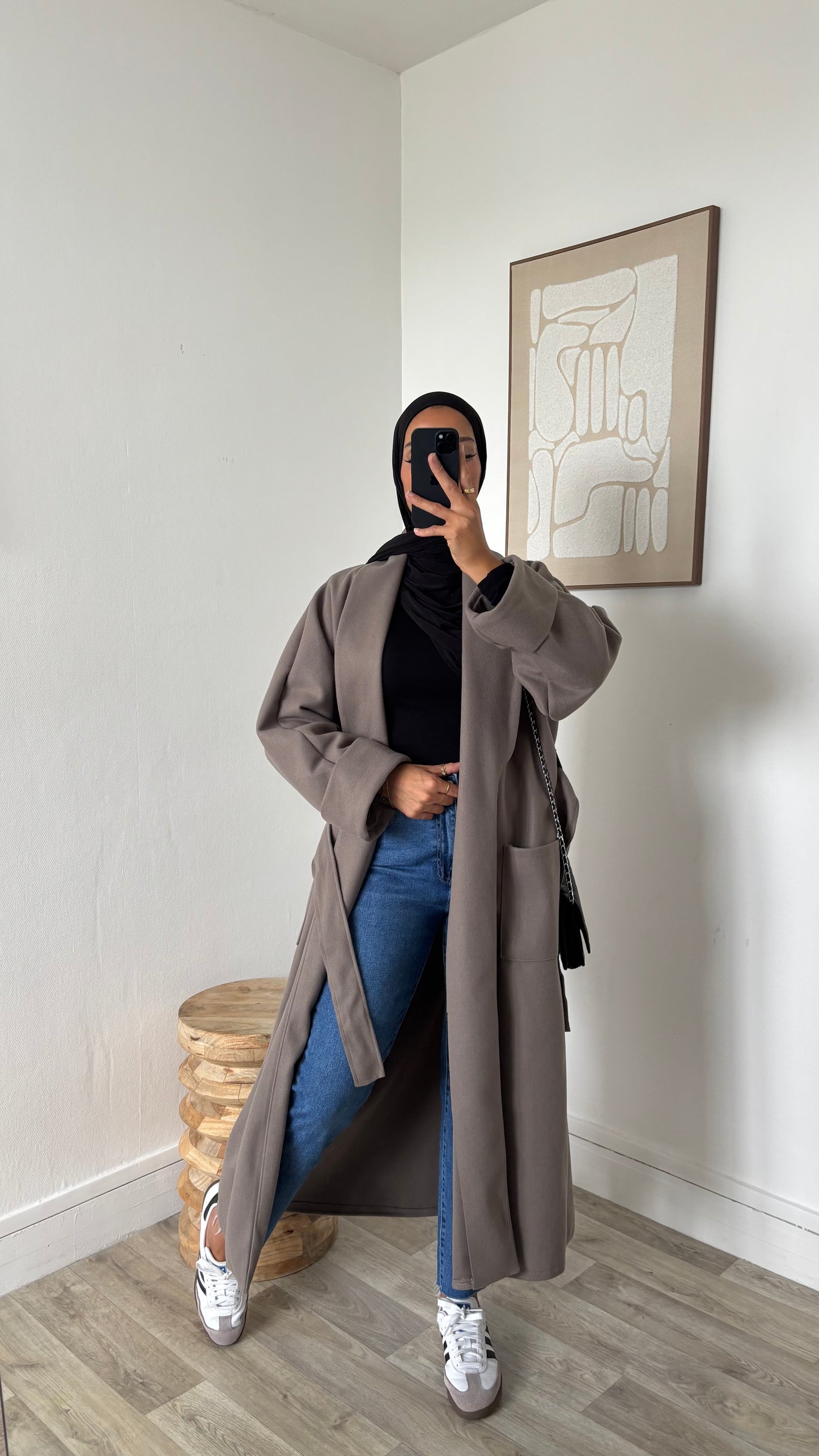 Manteau à manches ourlées