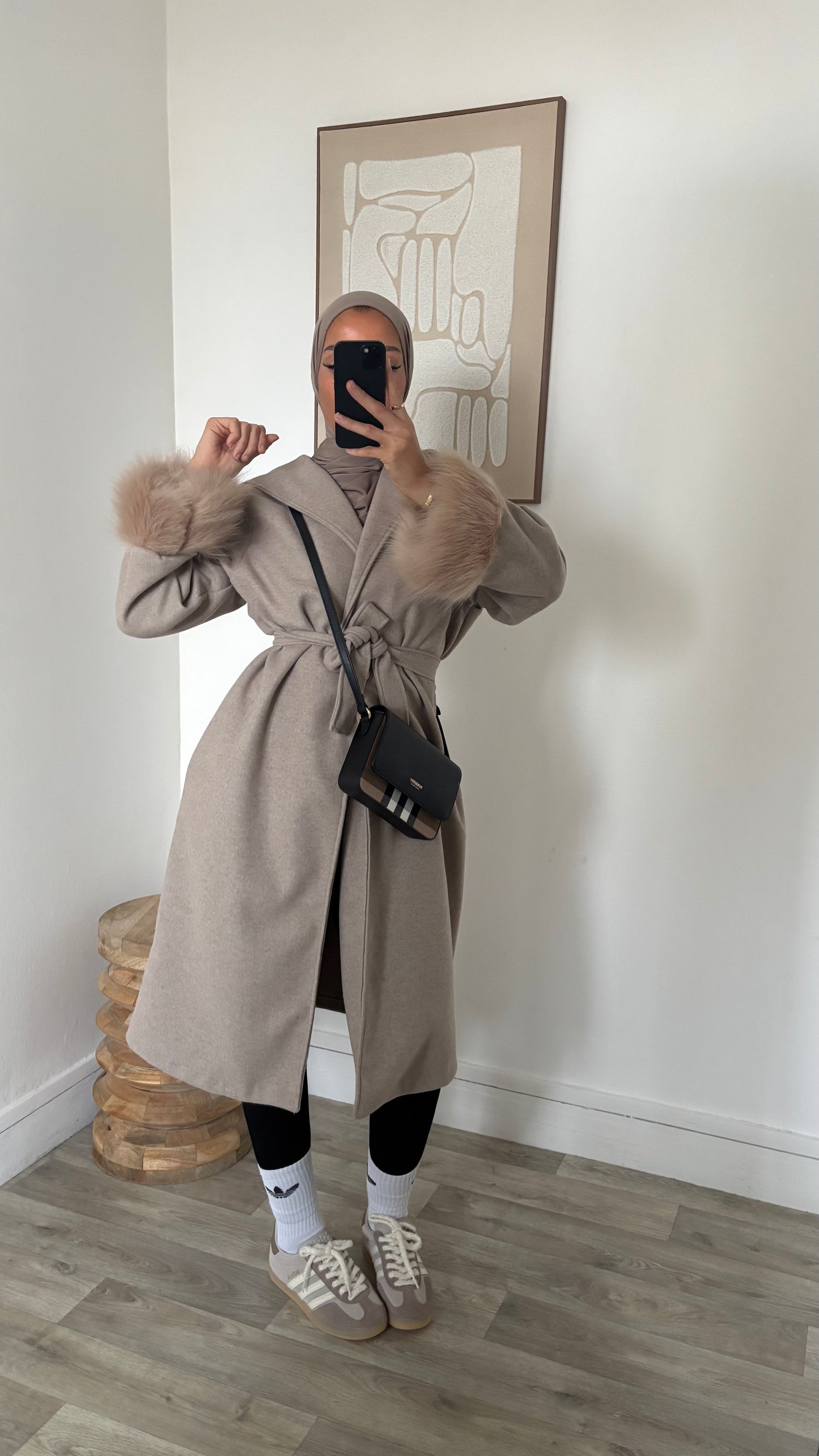 Manteau à capuche fourrure