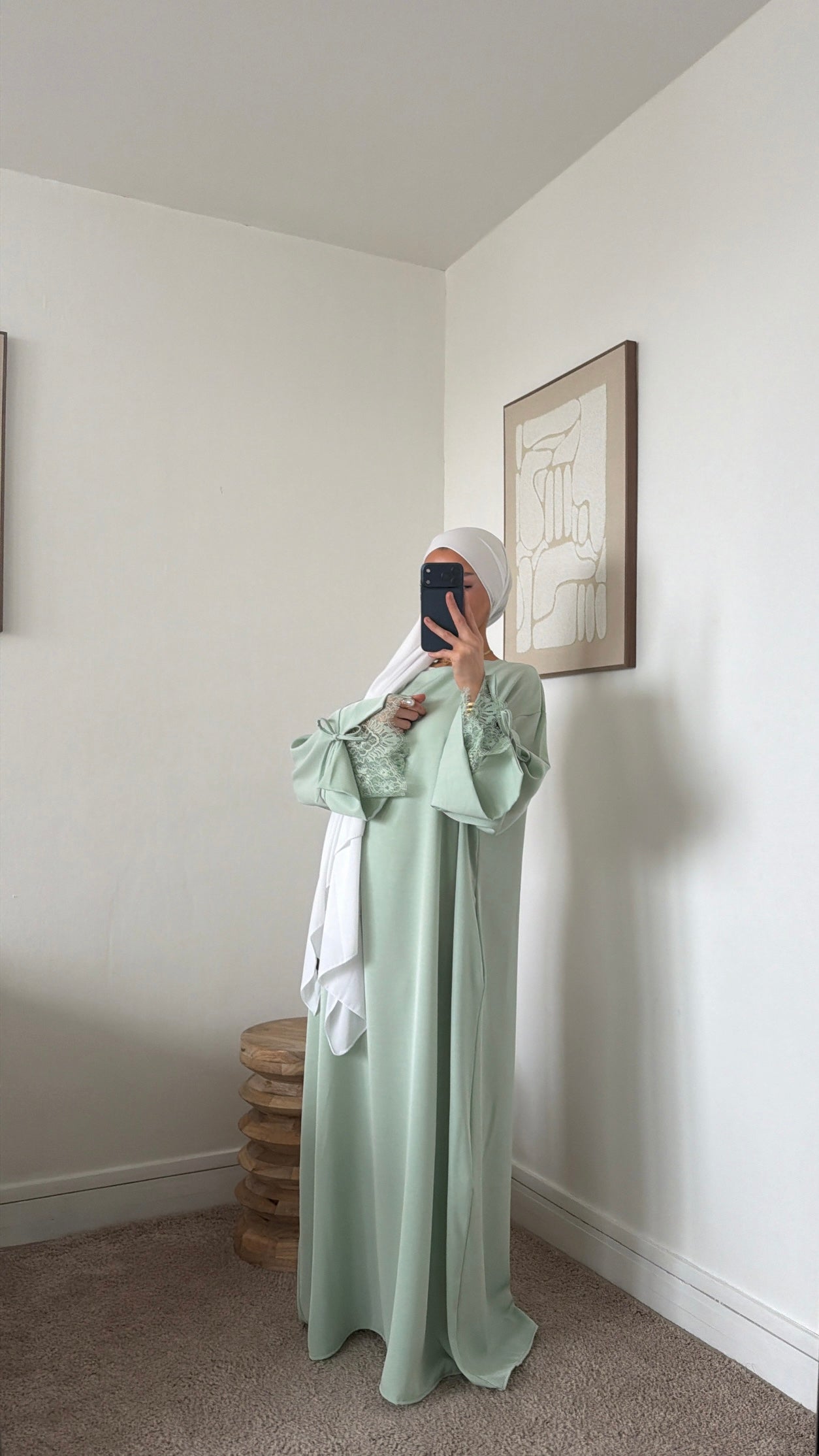 Abaya détail dentelé