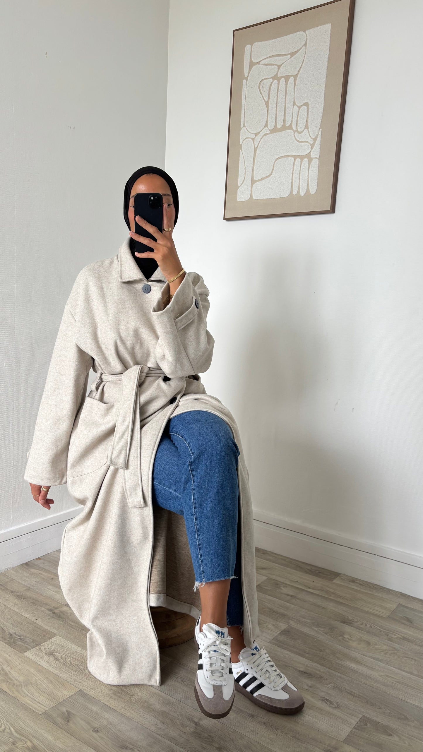 Manteau Classique Ceinturé – Boutons et Col Chic