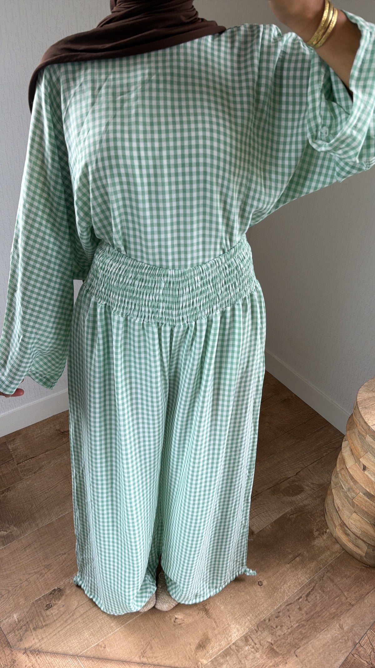 Ensemble à carreaux