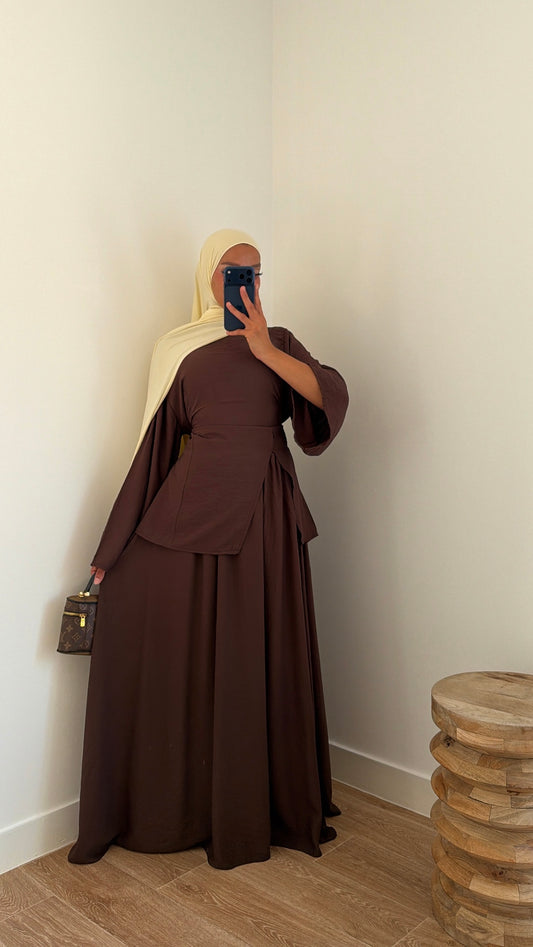 Ensemble jupe ajustable au dos