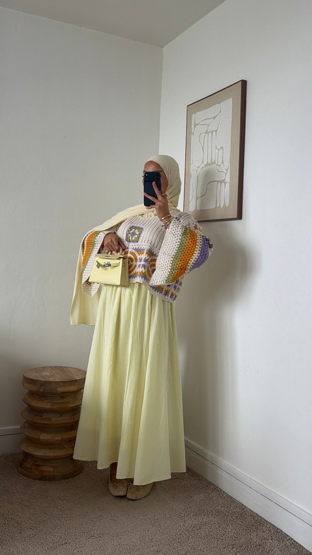 Pull en crochet manches évasée
