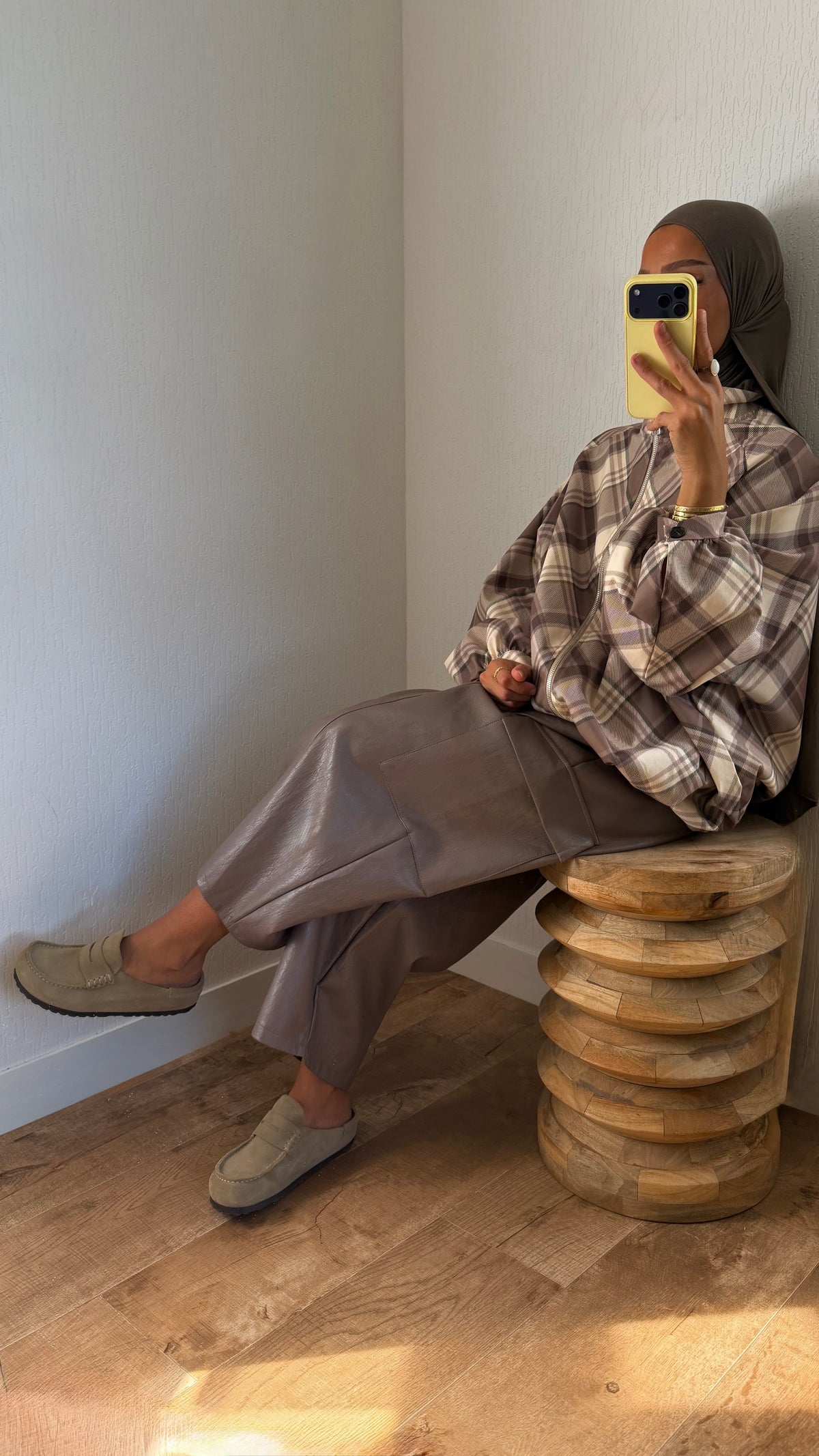 Pantalon simili