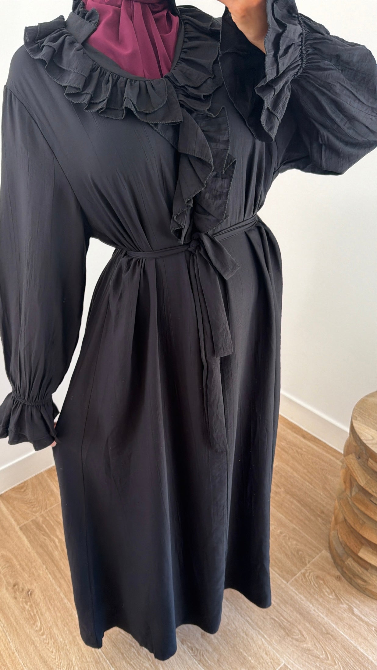 Robe froufrou ajustable ou dos ou devant