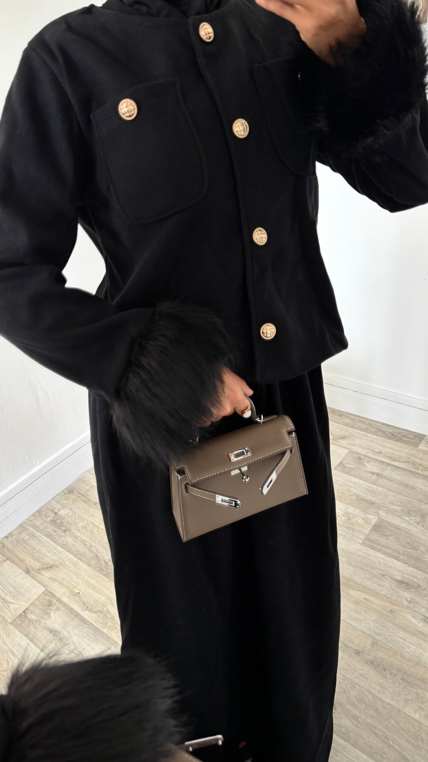 Ensemble gilet chic fourrure jupe