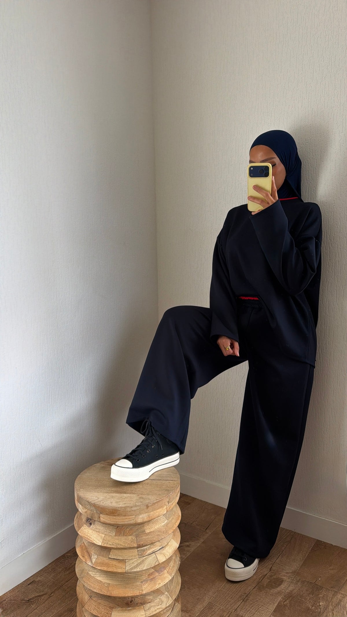 Ensemble col rouge