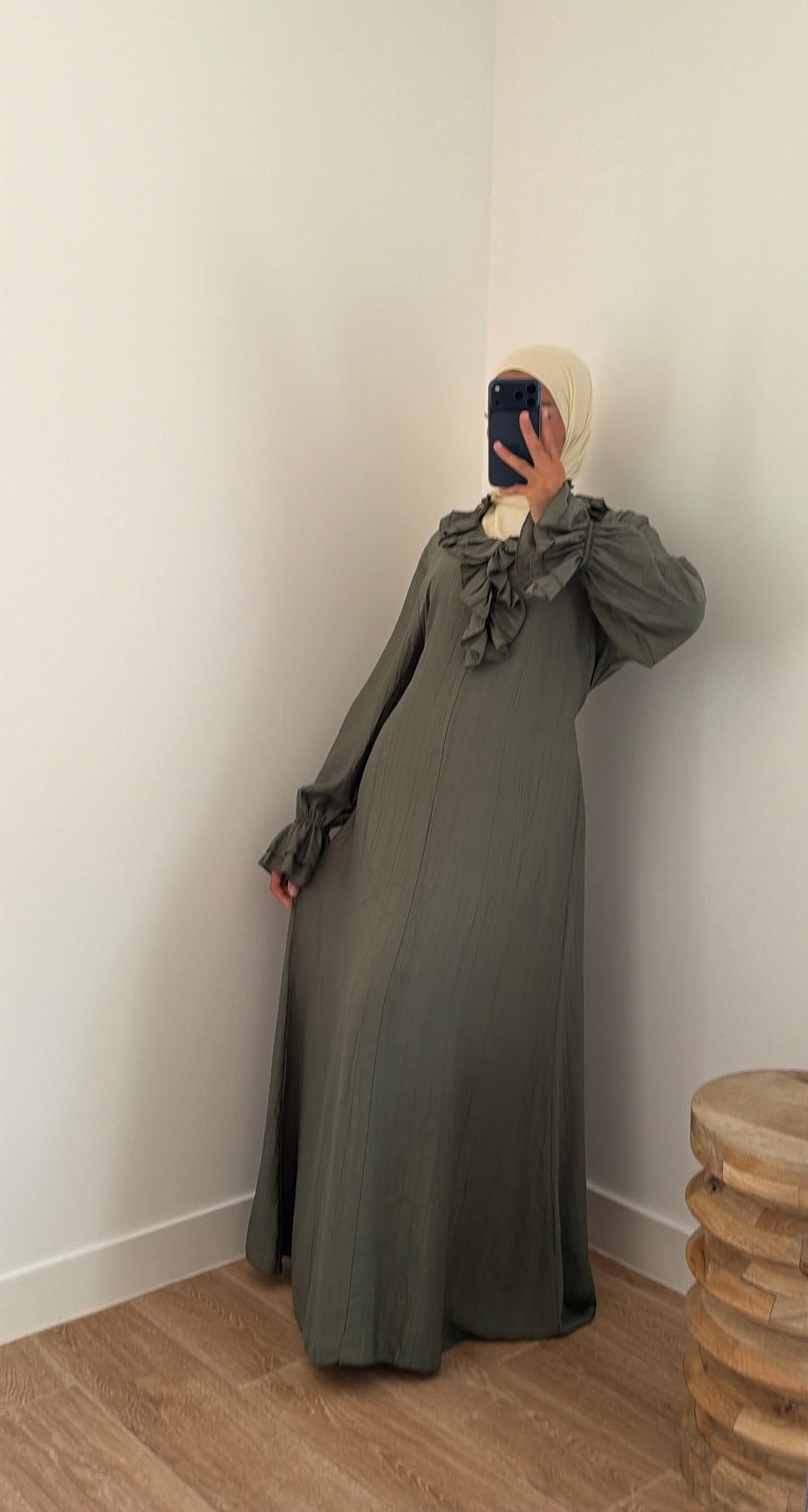 Robe froufrou ajustable ou dos ou devant
