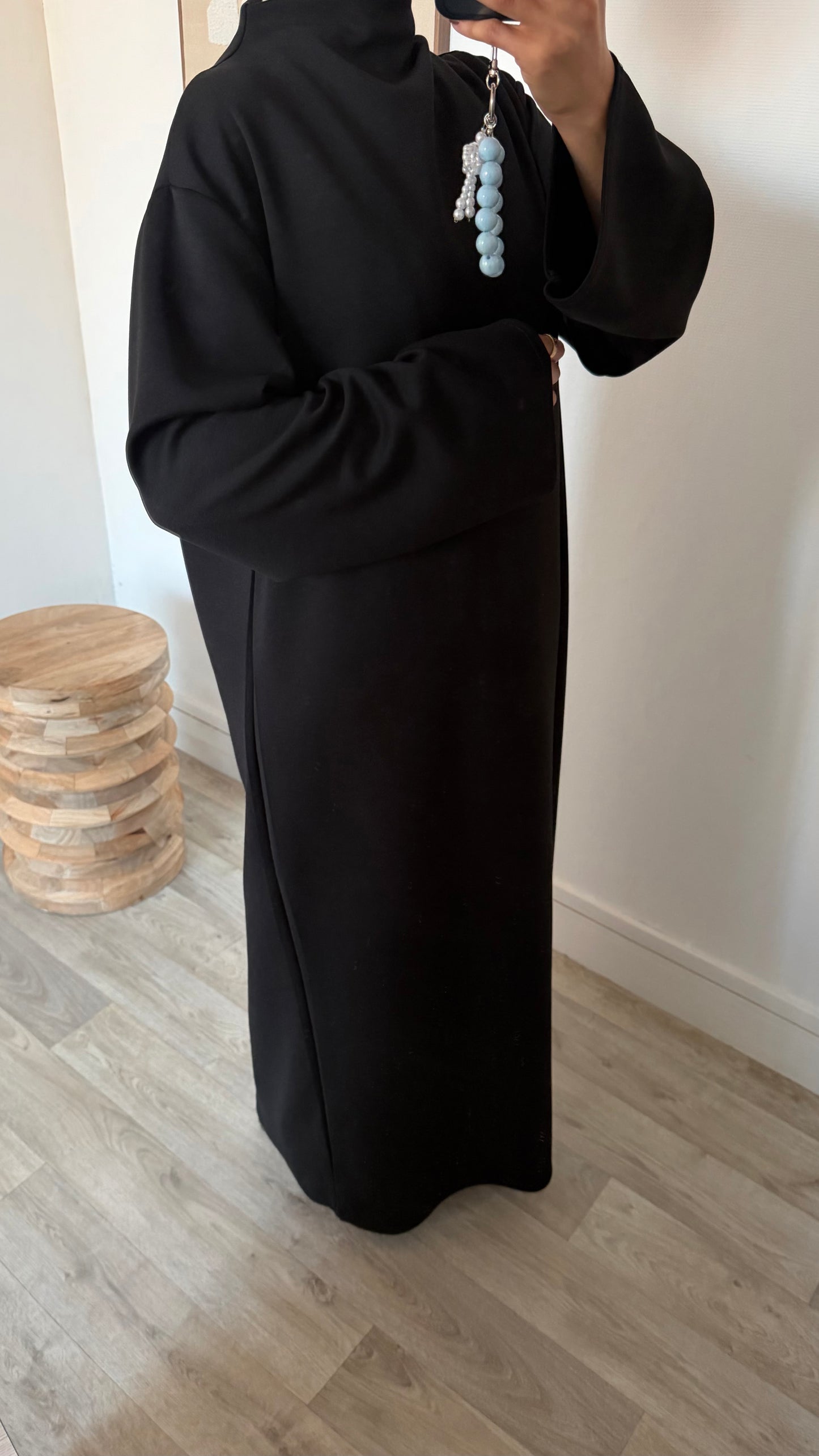 Abaya col montant