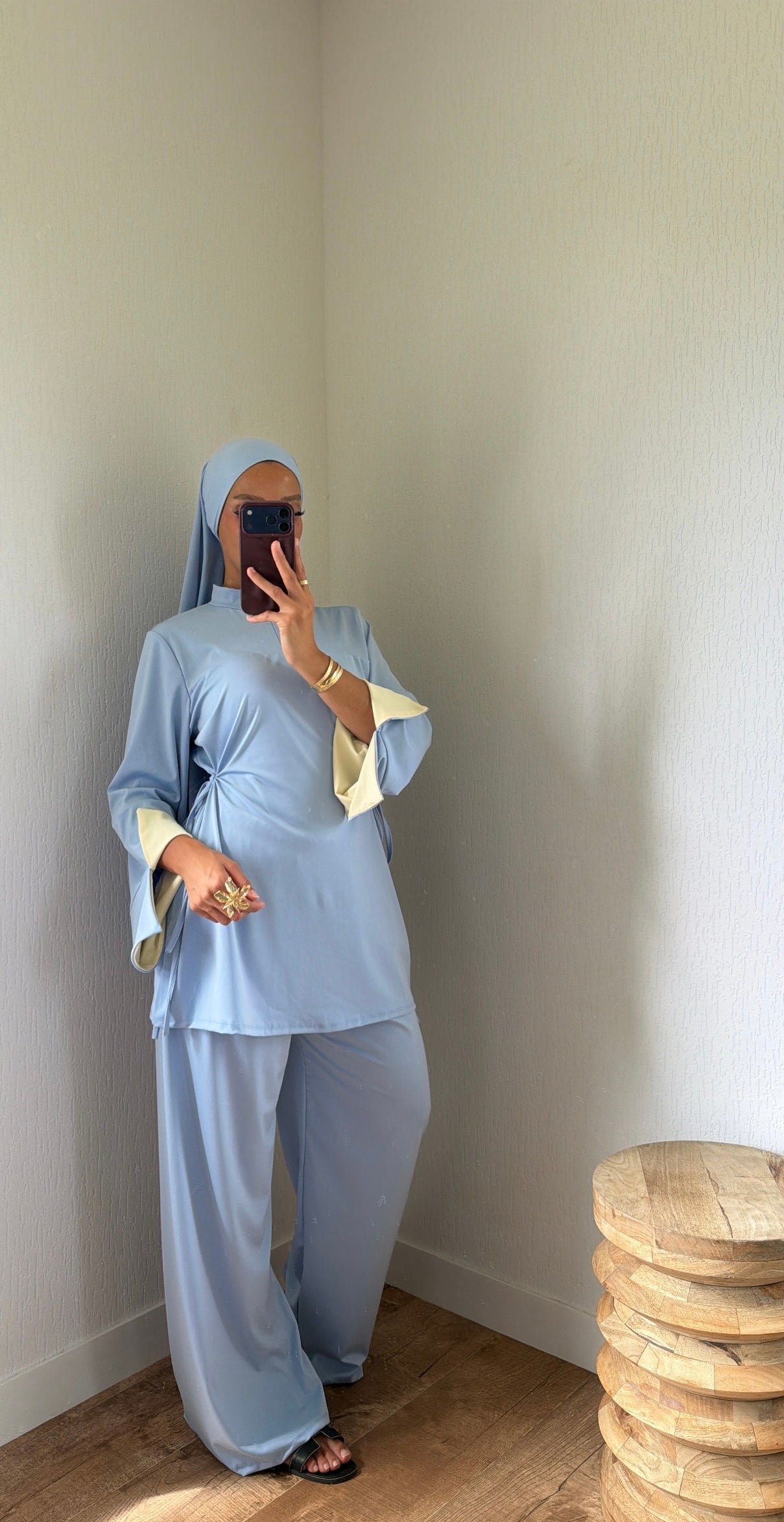 Burkini ajustable sur les côté [ où au dos ]
