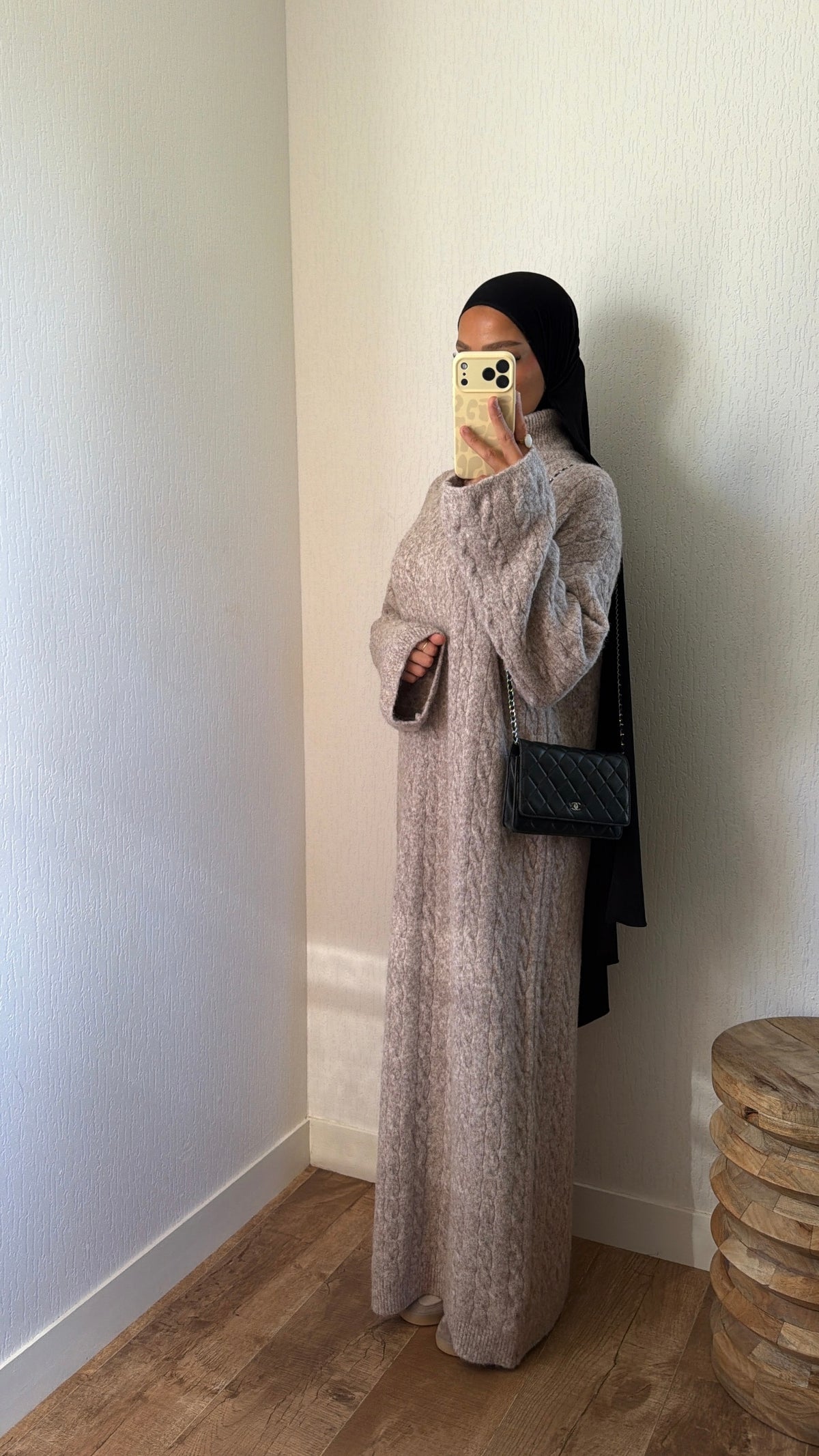 Robe pull col zip