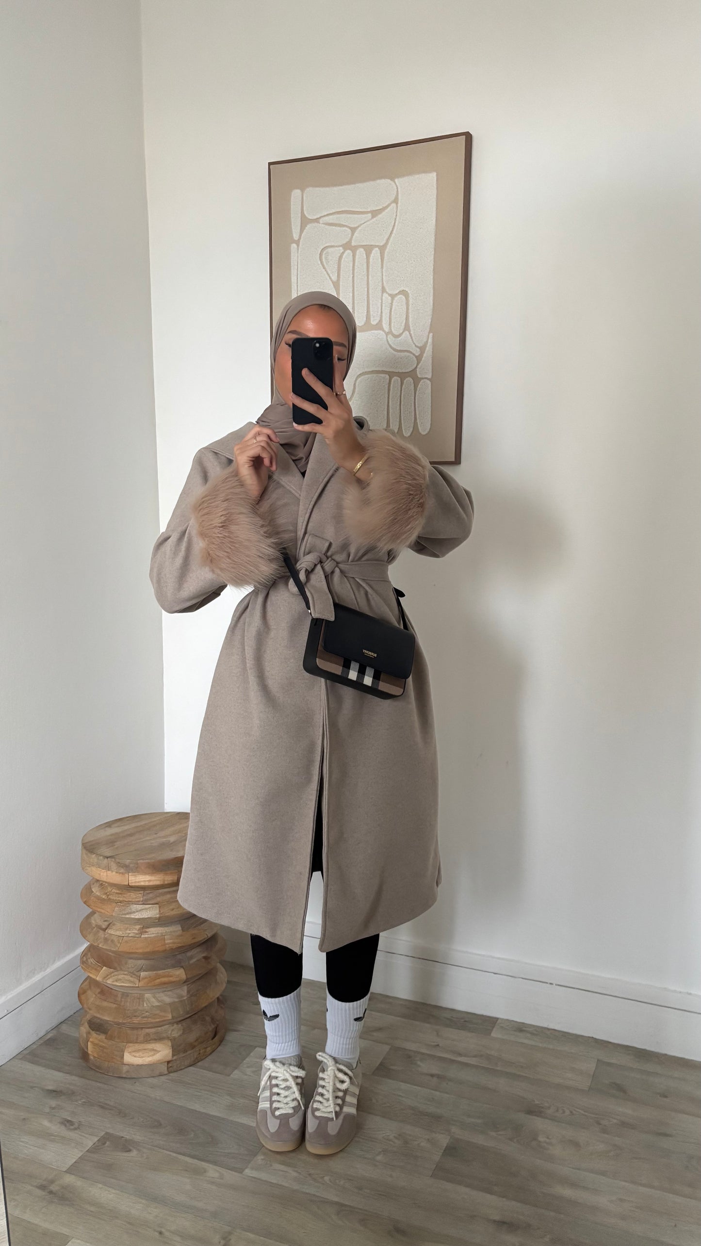 Manteau à capuche fourrure